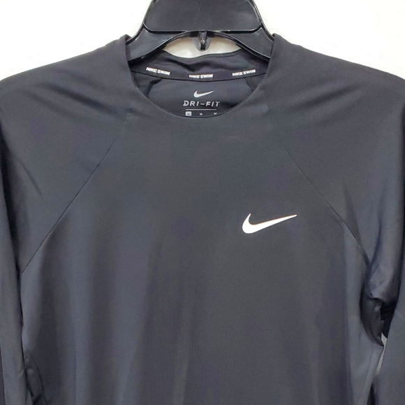 🆕️ Nike Rashguard Swim Top - Picture 8 of 11